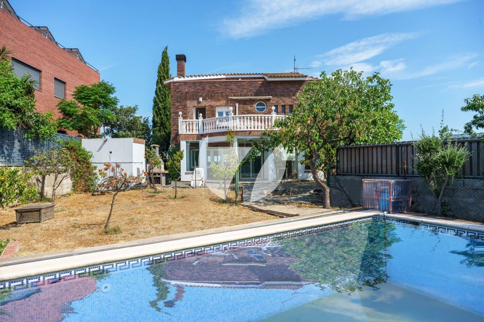 5 soveværelse Villa til salg i Teia med swimmingpool - € 1.780.000 (Ref: 7733659)