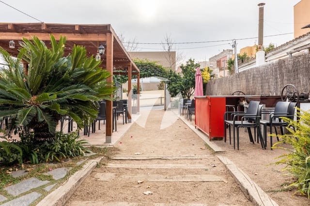 Willa na sprzedaż w Alella - 700 000 € (Ref: 7995581)