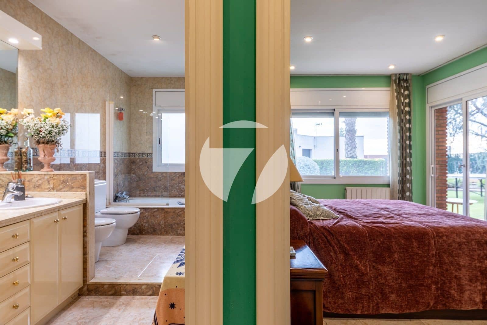 5 soveværelse Villa til salg i Premia de Dalt med swimmingpool garage - € 995.000 (Ref: 8035016)