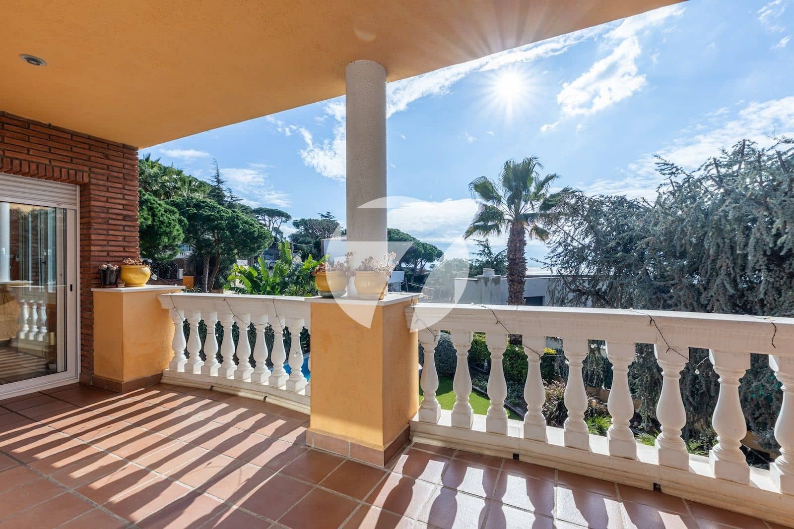 5 soveværelse Villa til salg i Premia de Dalt med swimmingpool garage - € 995.000 (Ref: 8035016)