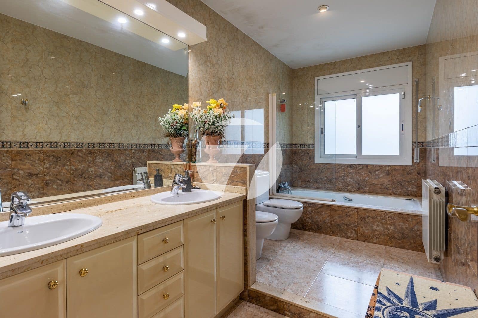 5 soveværelse Villa til salg i Premia de Dalt med swimmingpool garage - € 995.000 (Ref: 8035016)