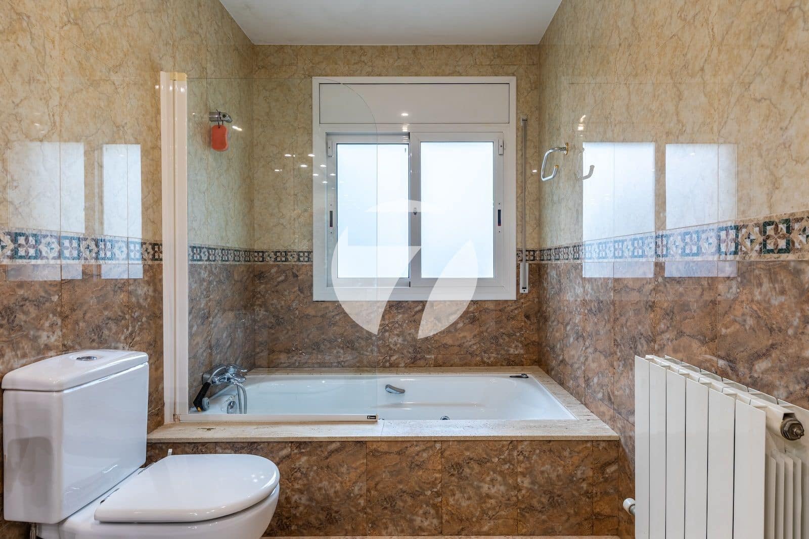 5 soveværelse Villa til salg i Premia de Dalt med swimmingpool garage - € 995.000 (Ref: 8035016)