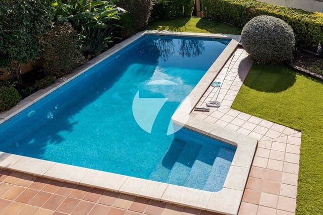 5 soveværelse Villa til salg i Teià med swimmingpool garage - € 995.000 (Ref: 8035016)