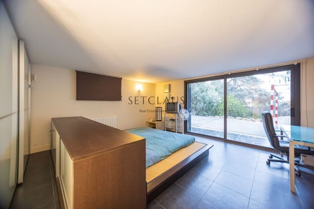 4 soveværelse Villa til salg i Cabrera de Mar med swimmingpool garage - € 925.000 (Ref: 8123243)