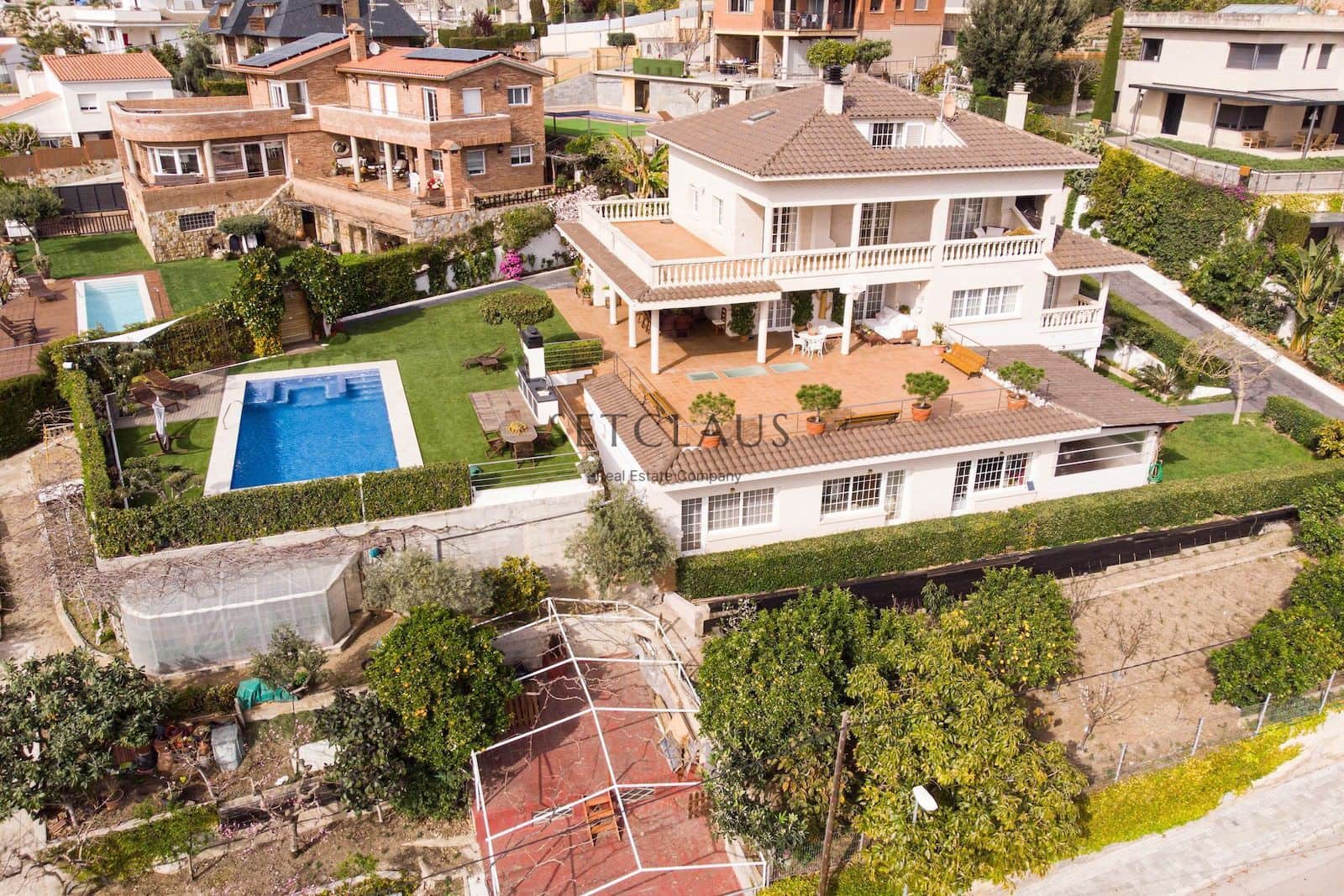 8 soverom Villa til salgs i Alella med svømmebasseng garasje - € 1 695 000 (Ref: 8182127)