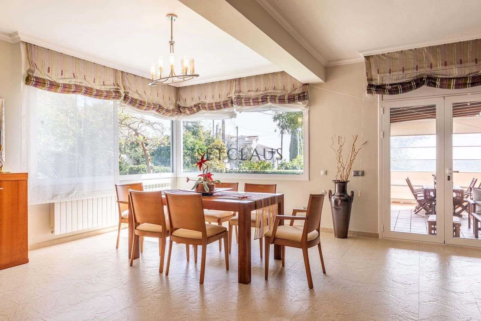 8 soverom Villa til salgs i Alella med svømmebasseng garasje - € 1 695 000 (Ref: 8182127)