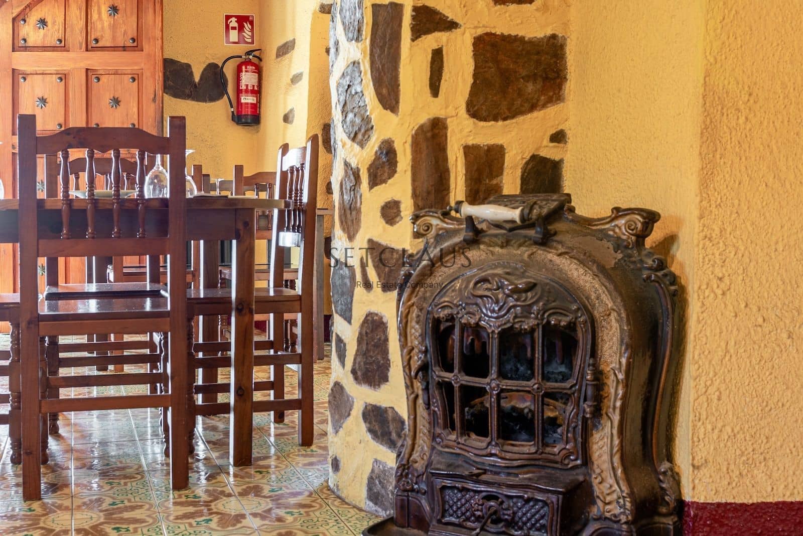 6 chambre Villa/Maison à vendre à Molins de Rei avec piscine - 850 000 € (Ref: 8225694)