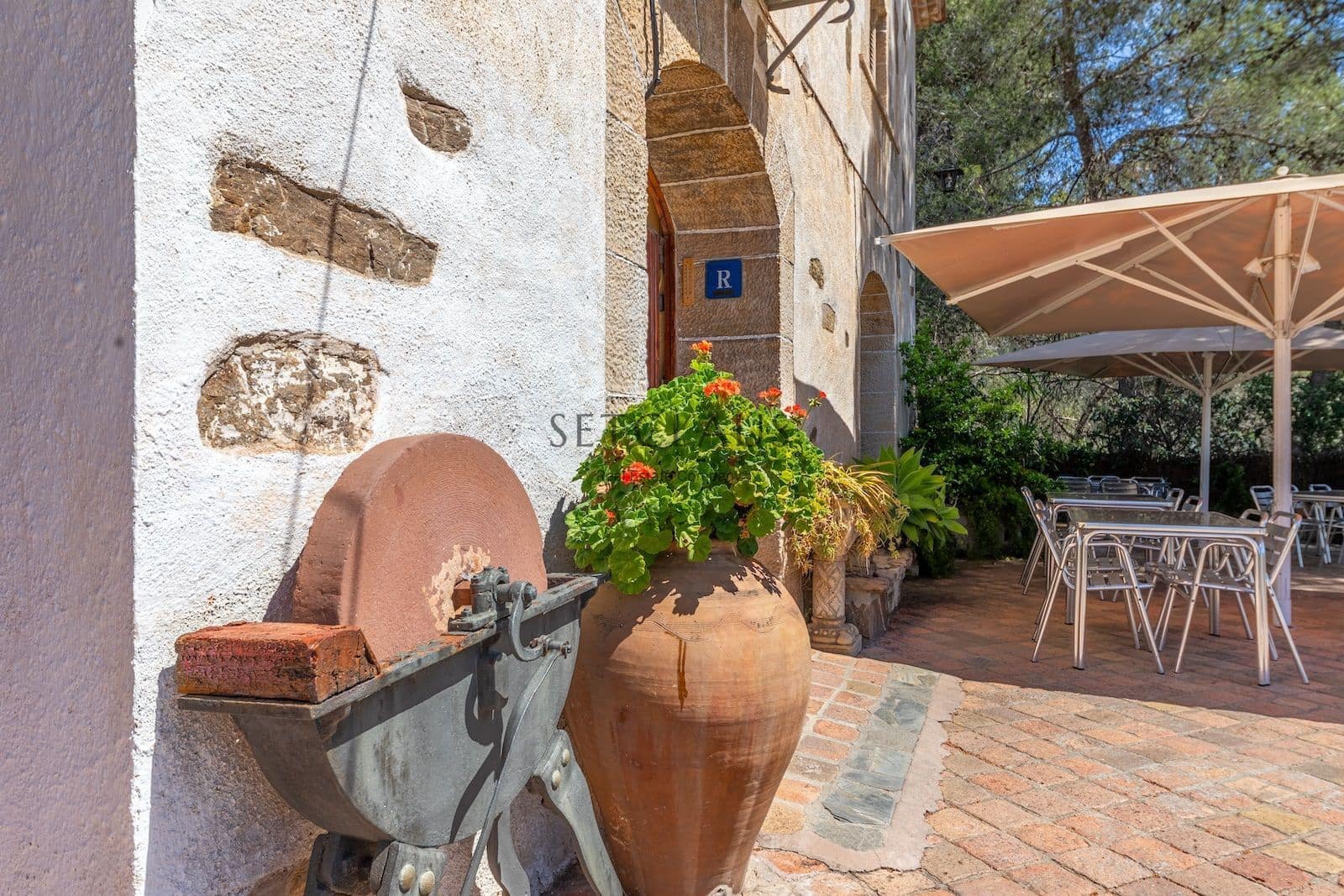 6 chambre Villa/Maison à vendre à Molins de Rei avec piscine - 850 000 € (Ref: 8225694)