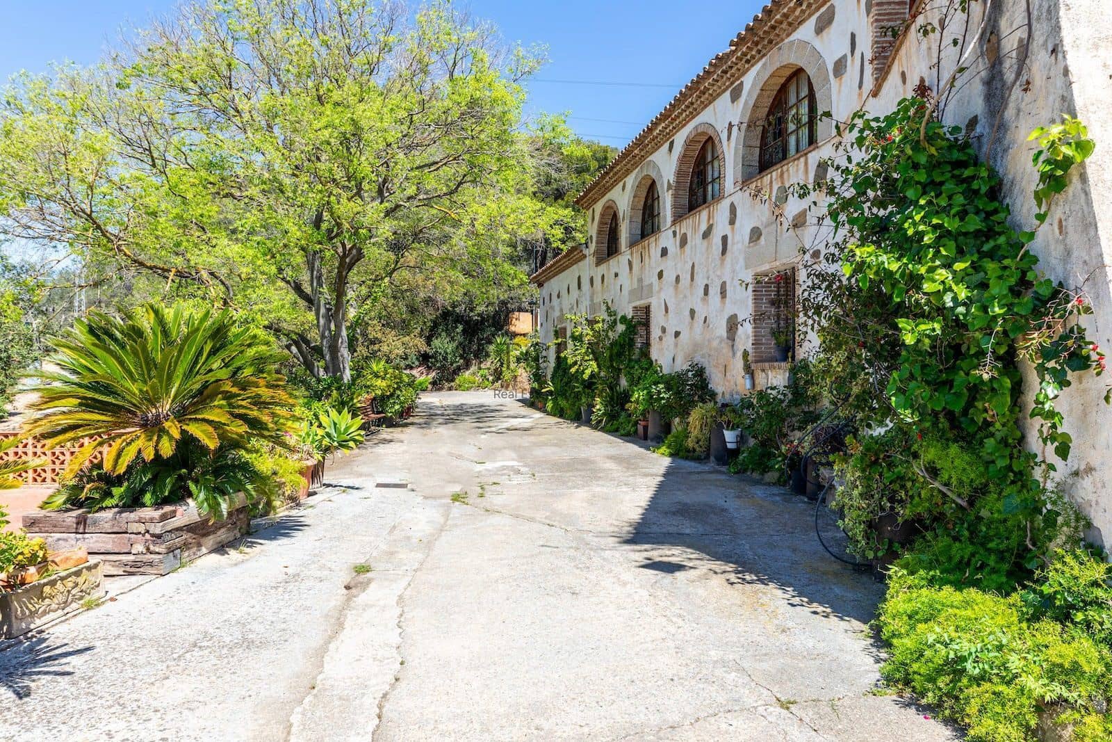 6 chambre Villa/Maison à vendre à Molins de Rei avec piscine - 850 000 € (Ref: 8225694)