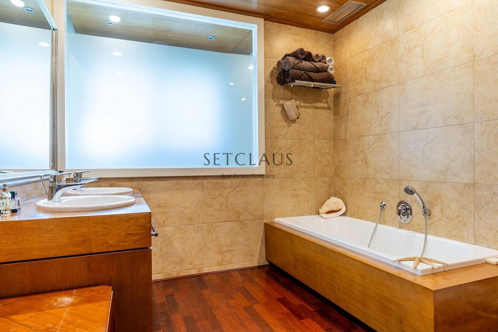 5 soveværelse Villa til salg i Cabrils med swimmingpool garage - € 1.290.000 (Ref: 8395702)