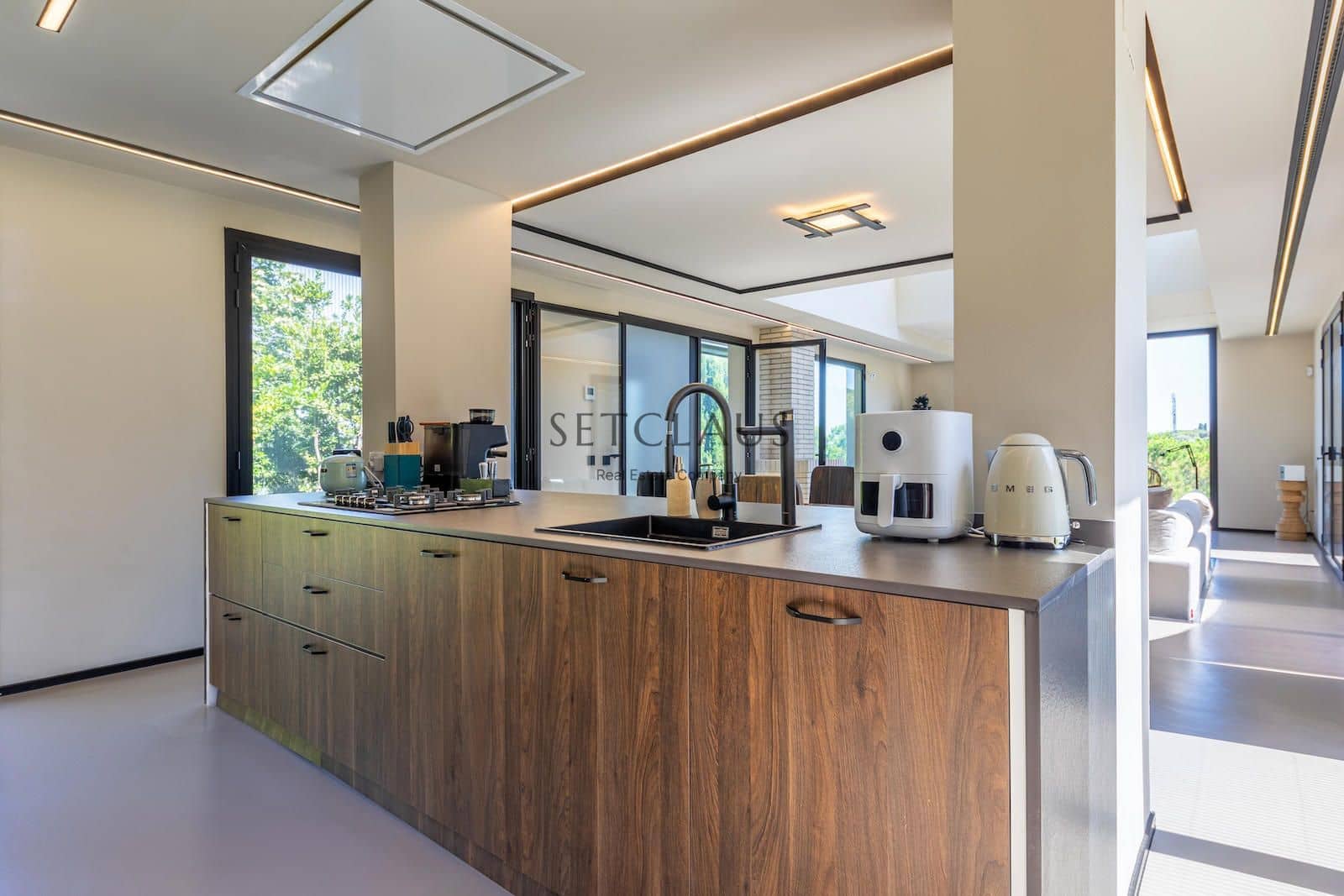 4 soveværelse Villa til salg i Premia de Dalt med swimmingpool garage - € 1.680.000 (Ref: 8441277)