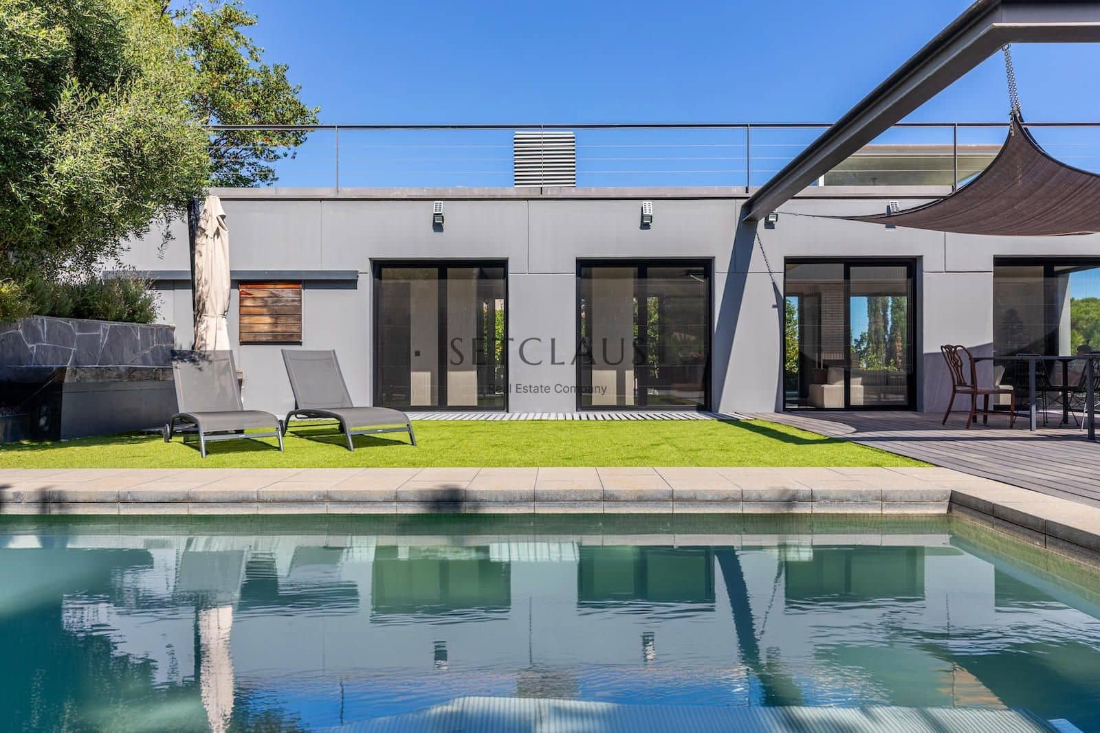 4 soveværelse Villa til salg i Premia de Dalt med swimmingpool garage - € 1.680.000 (Ref: 8441277)