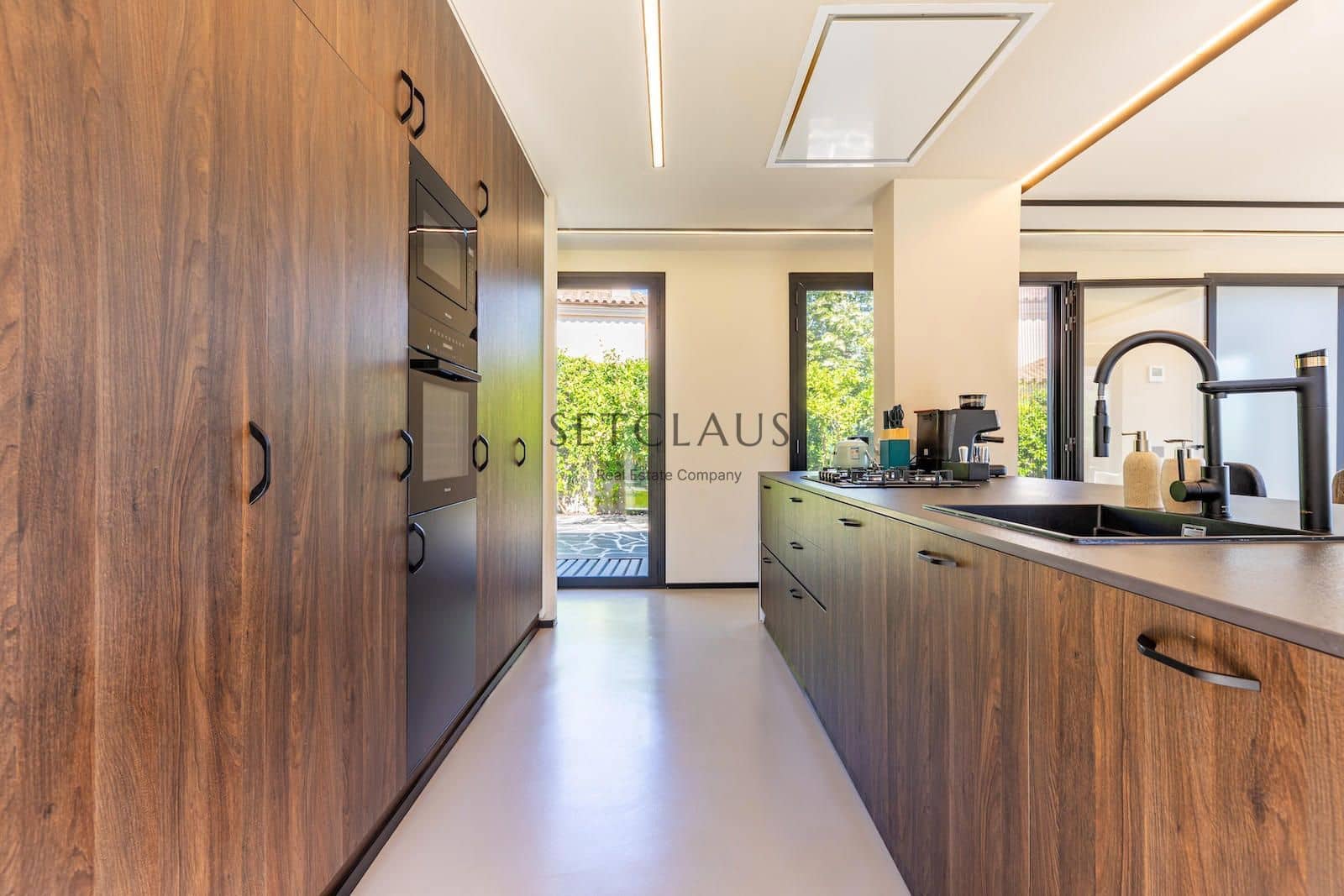 4 soveværelse Villa til salg i Premia de Dalt med swimmingpool garage - € 1.680.000 (Ref: 8441277)