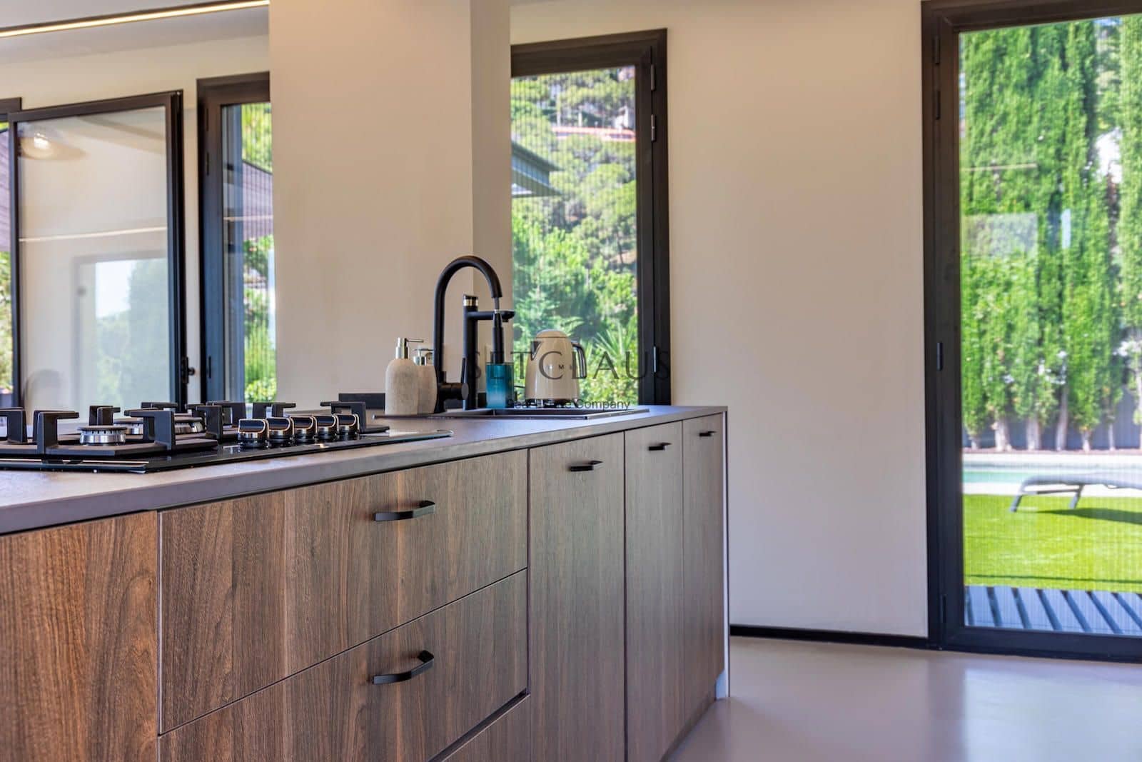 4 soveværelse Villa til salg i Premia de Dalt med swimmingpool garage - € 1.680.000 (Ref: 8441277)