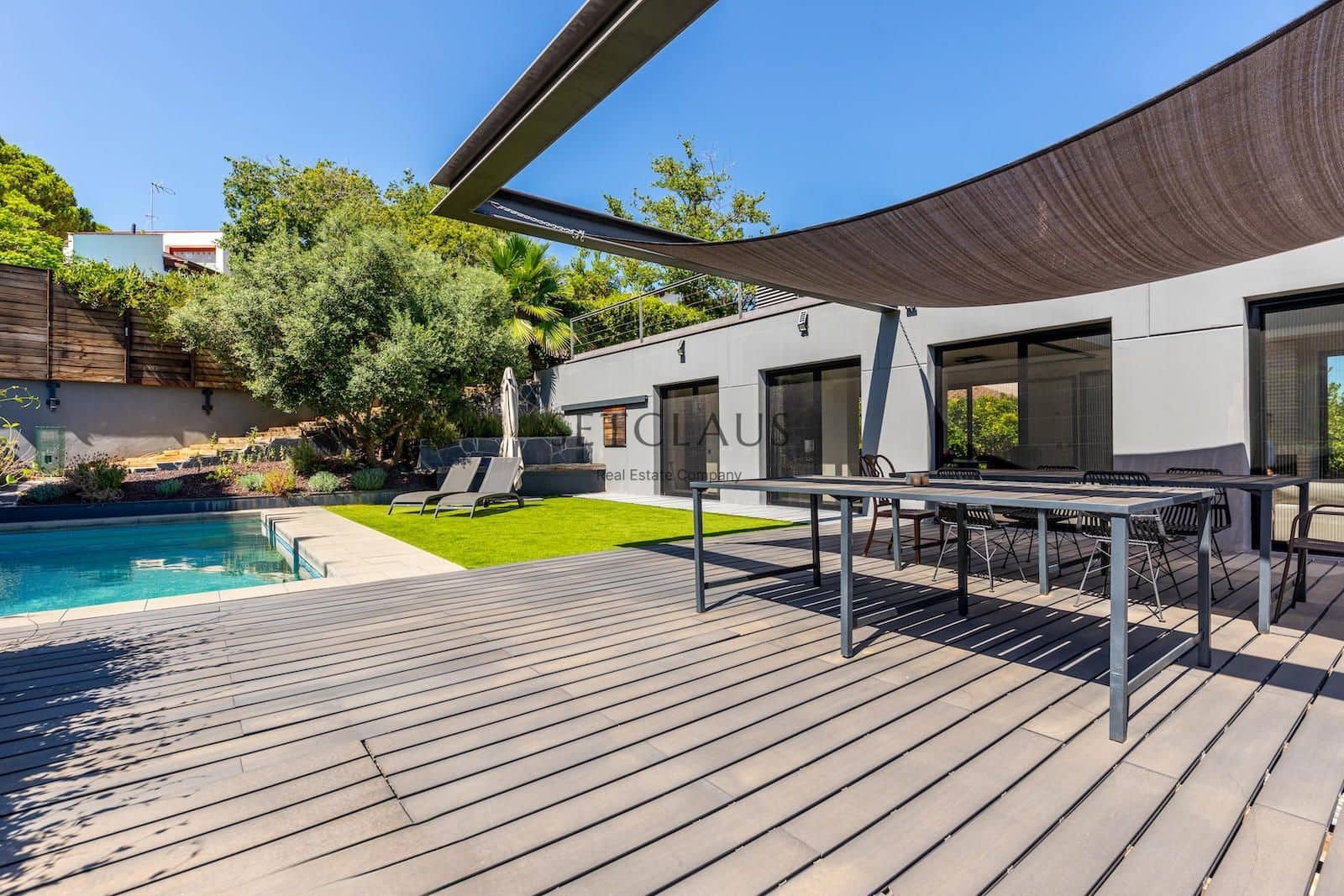 4 soveværelse Villa til salg i Premia de Dalt med swimmingpool garage - € 1.680.000 (Ref: 8441277)