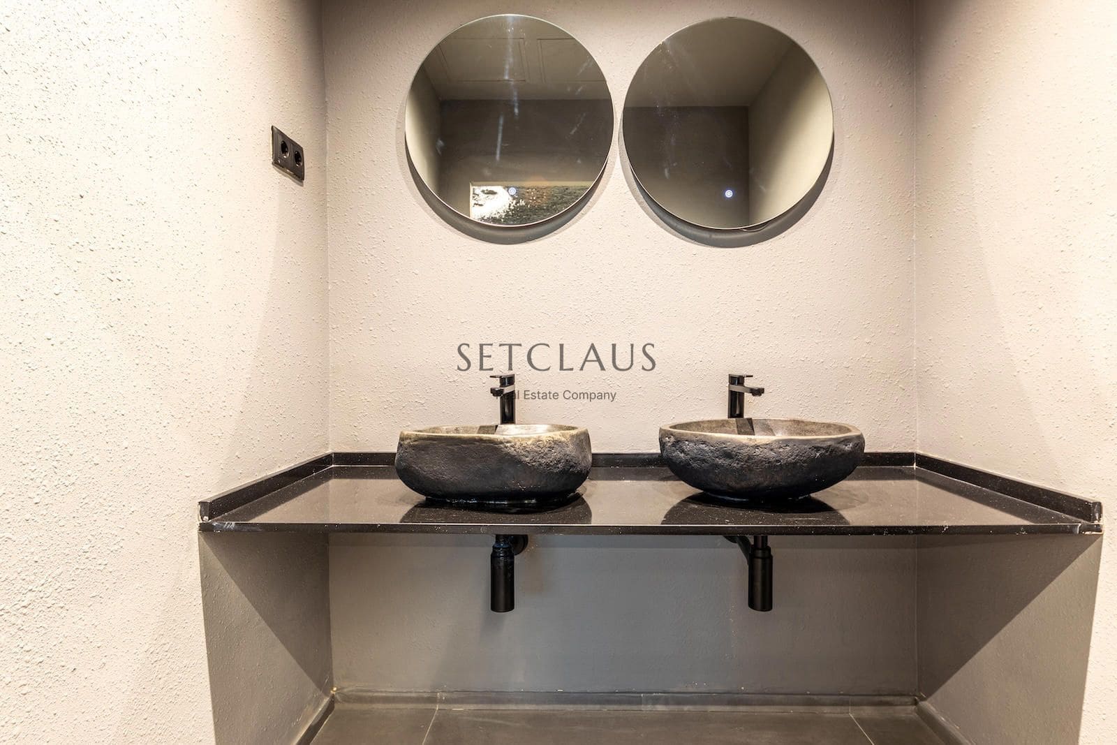 4 soveværelse Villa til salg i Premia de Dalt med swimmingpool garage - € 1.680.000 (Ref: 8441277)