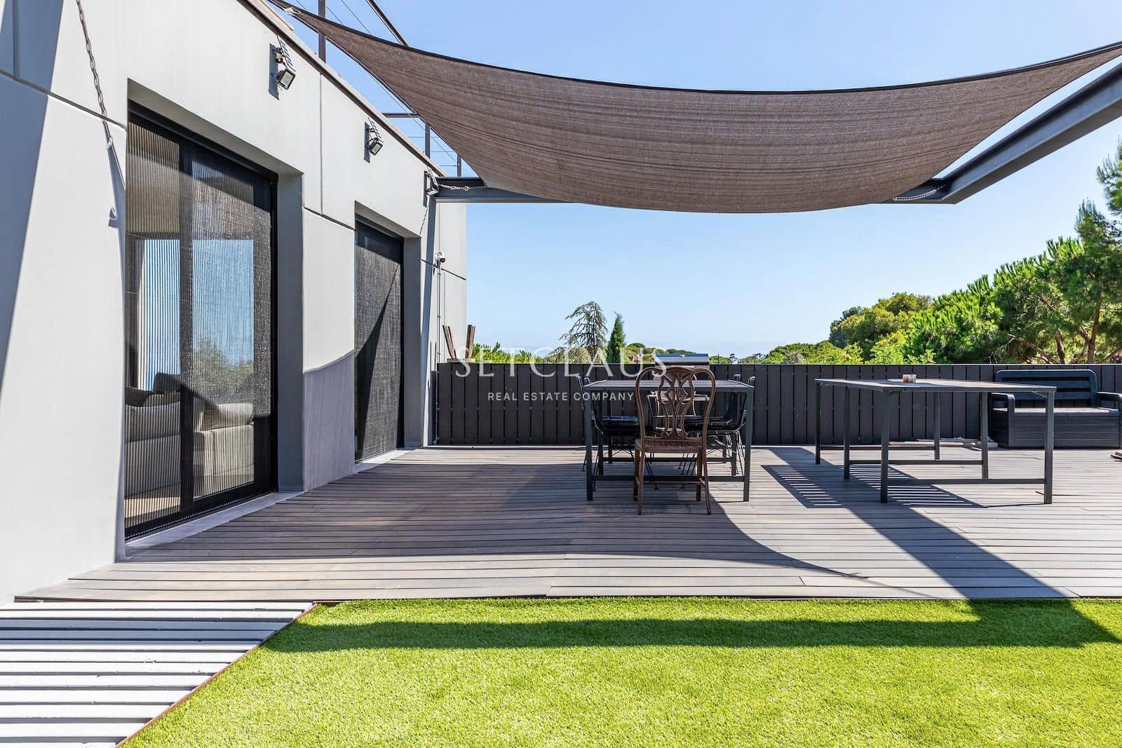 4 soveværelse Villa til salg i Premia de Dalt med swimmingpool garage - € 1.500.000 (Ref: 8441277)