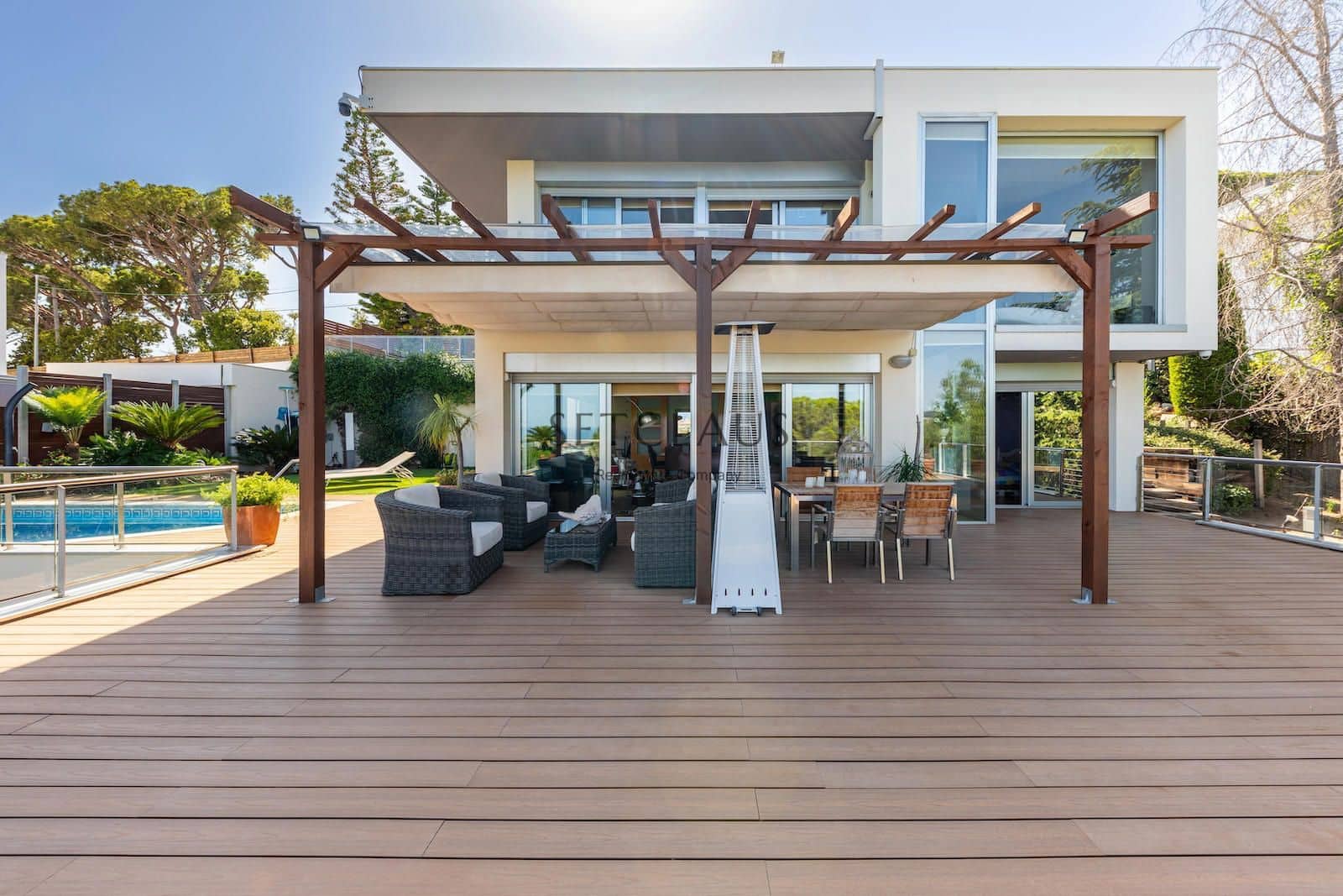 5 soveværelse Villa til salg i Premia de Dalt med garage - € 1.350.000 (Ref: 8456467)