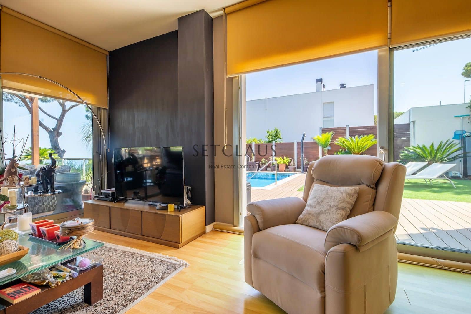 5 soveværelse Villa til salg i Premia de Dalt med garage - € 1.350.000 (Ref: 8456467)