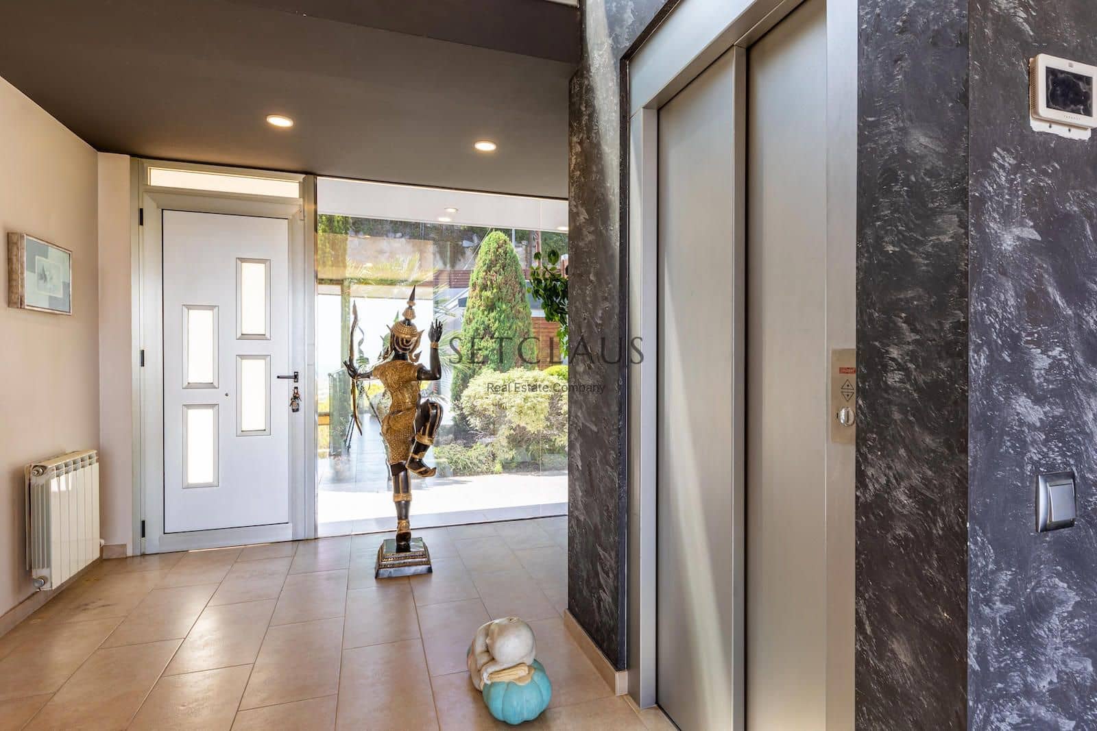 5 soveværelse Villa til salg i Premia de Dalt med garage - € 1.350.000 (Ref: 8456467)