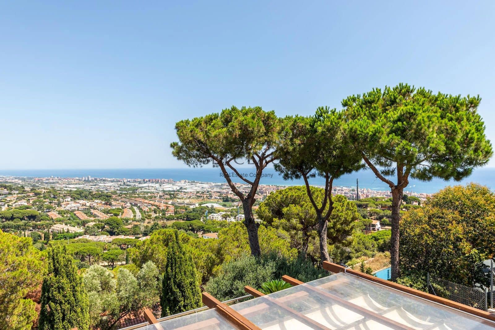 5 soveværelse Villa til salg i Premia de Dalt med garage - € 1.350.000 (Ref: 8456467)