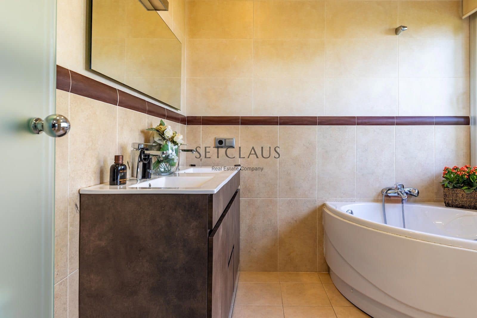 5 soveværelse Villa til salg i Premia de Dalt med garage - € 1.350.000 (Ref: 8456467)