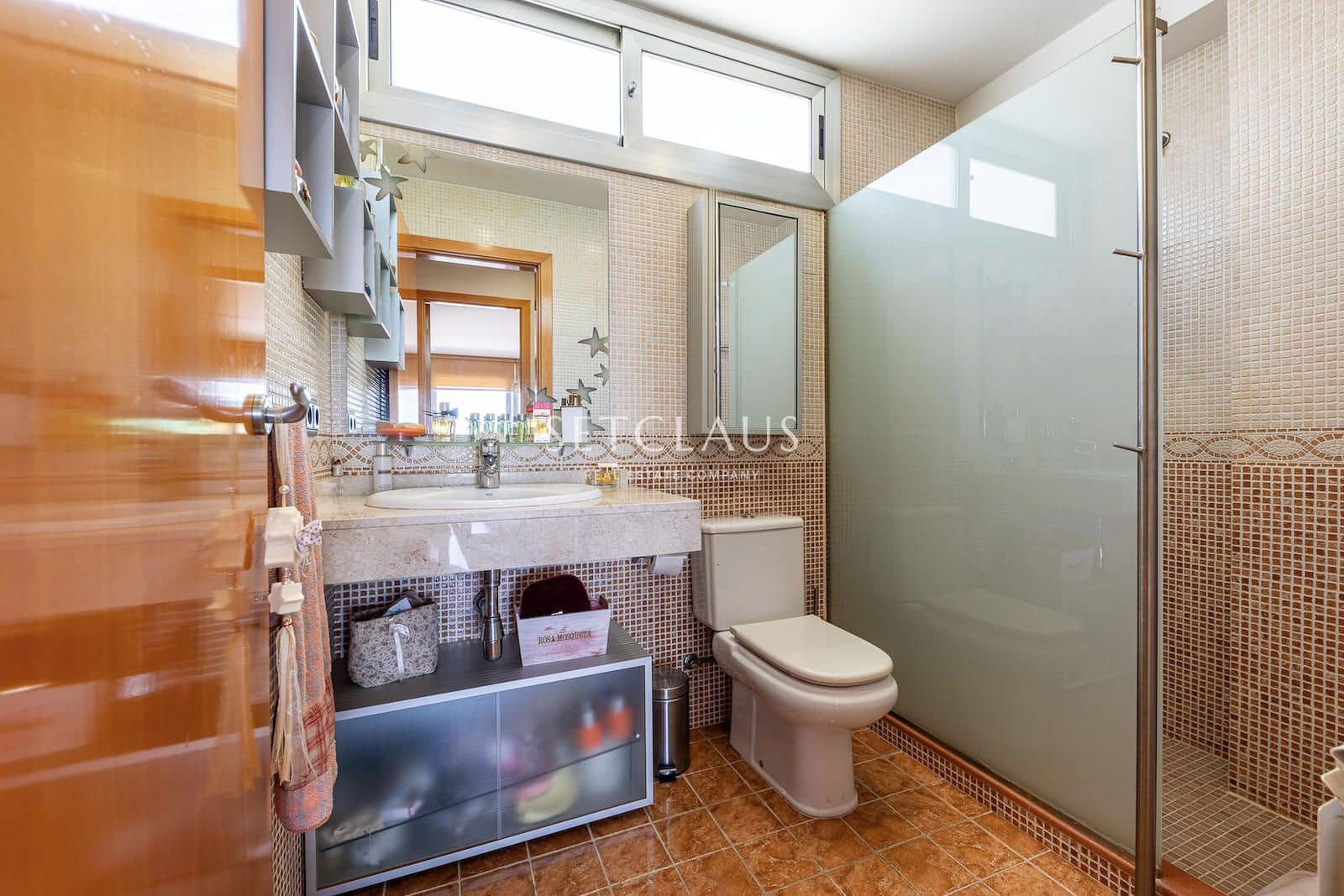 5 bedroom Villa for sale in Premia de Dalt with garage - € 1,350,000 (Ref: 8456467)