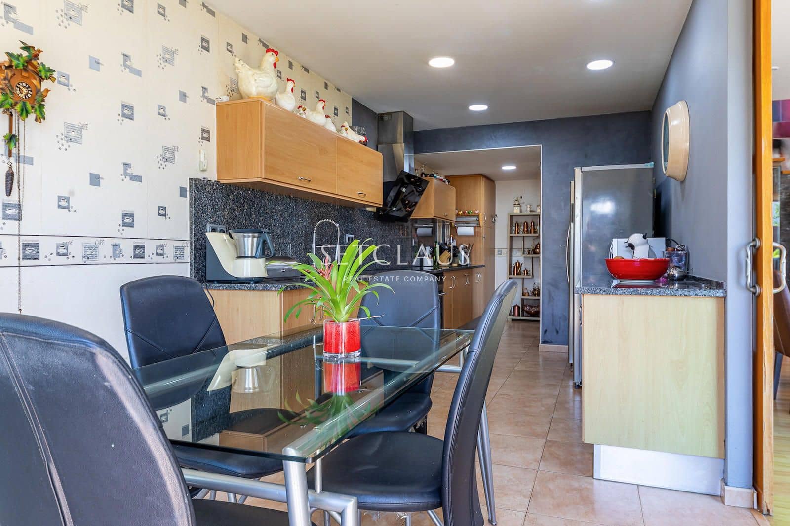 5 bedroom Villa for sale in Premia de Dalt with garage - € 1,350,000 (Ref: 8456467)