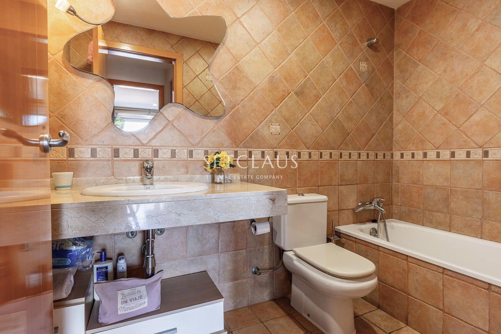 5 bedroom Villa for sale in Premia de Dalt with garage - € 1,350,000 (Ref: 8456467)