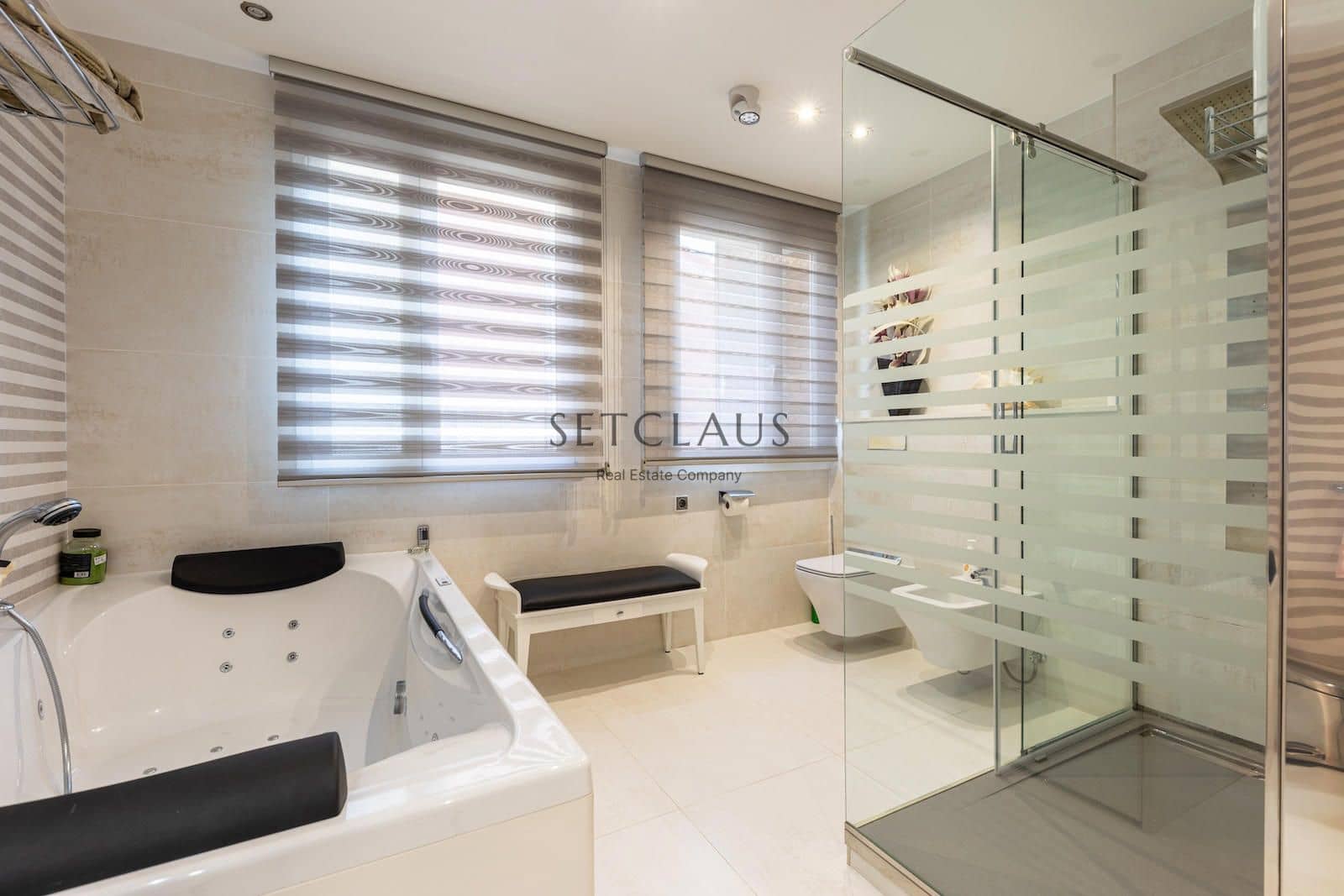 5 soveværelse Villa til salg i Alella med swimmingpool garage - € 1.790.000 (Ref: 8499507)