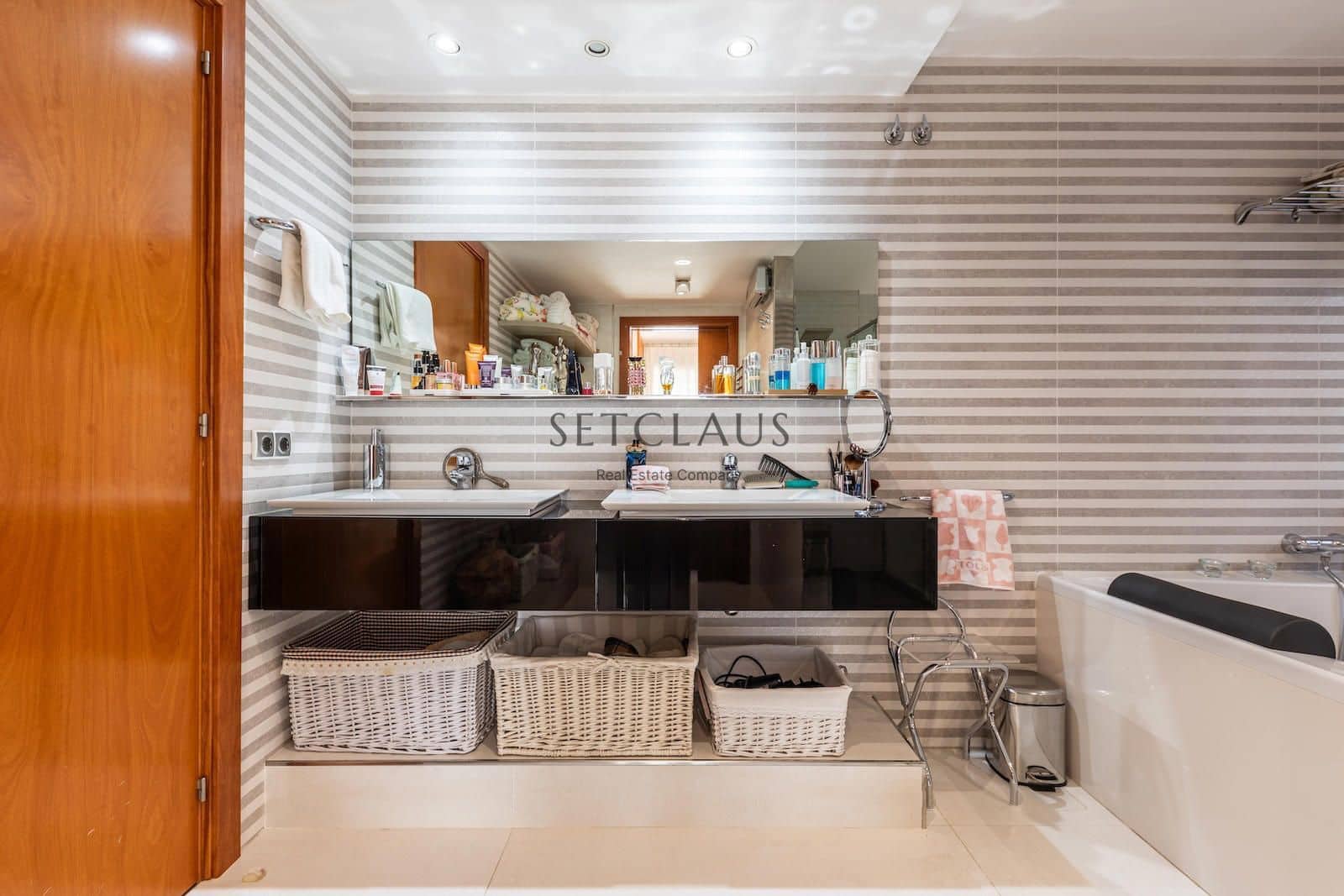 5 soveværelse Villa til salg i Alella med swimmingpool garage - € 1.790.000 (Ref: 8499507)