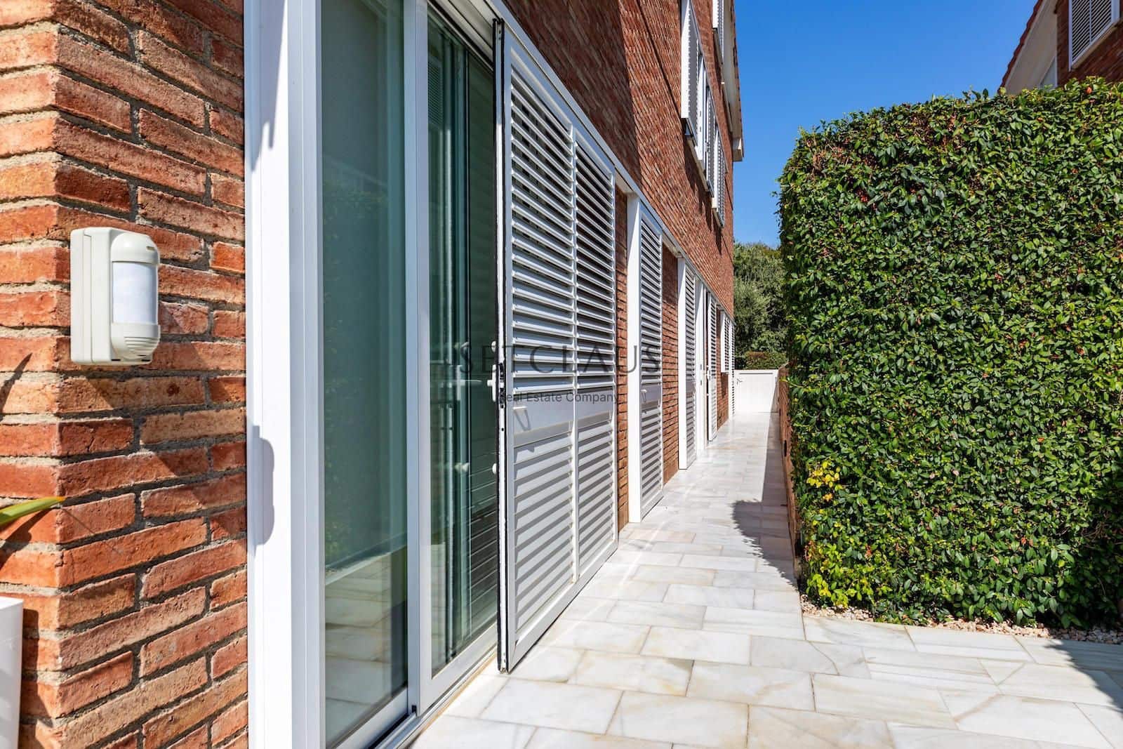 5 soveværelse Villa til salg i Alella med swimmingpool garage - € 1.790.000 (Ref: 8499507)