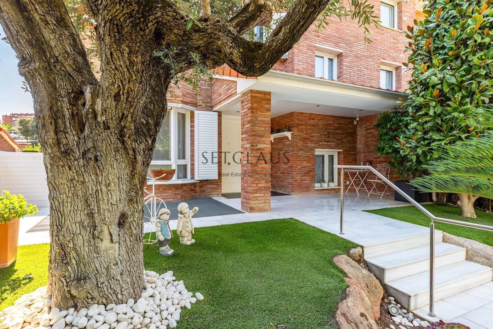 5 soveværelse Villa til salg i Alella med swimmingpool garage - € 1.790.000 (Ref: 8499507)