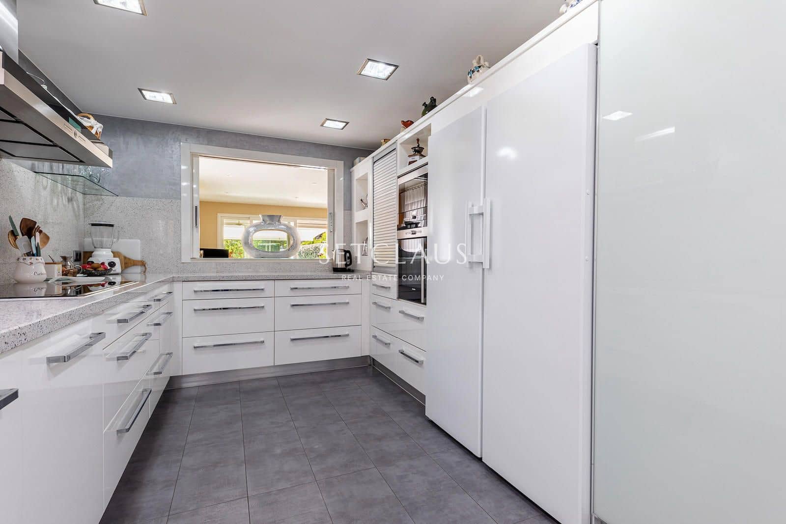 5 soveværelse Villa til salg i Alella med swimmingpool garage - € 1.690.000 (Ref: 8499507)