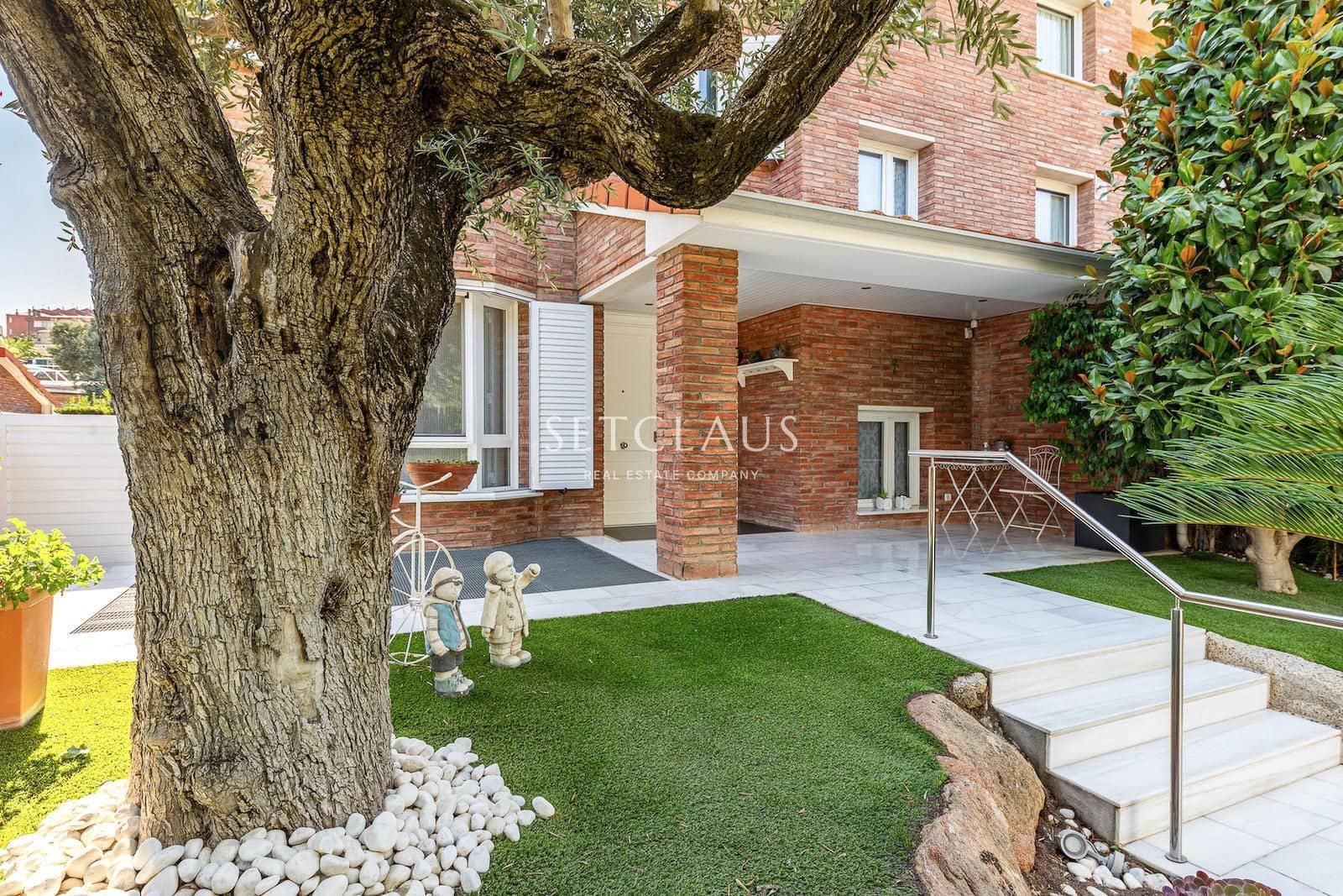 5 soveværelse Villa til salg i Alella med swimmingpool garage - € 1.690.000 (Ref: 8499507)