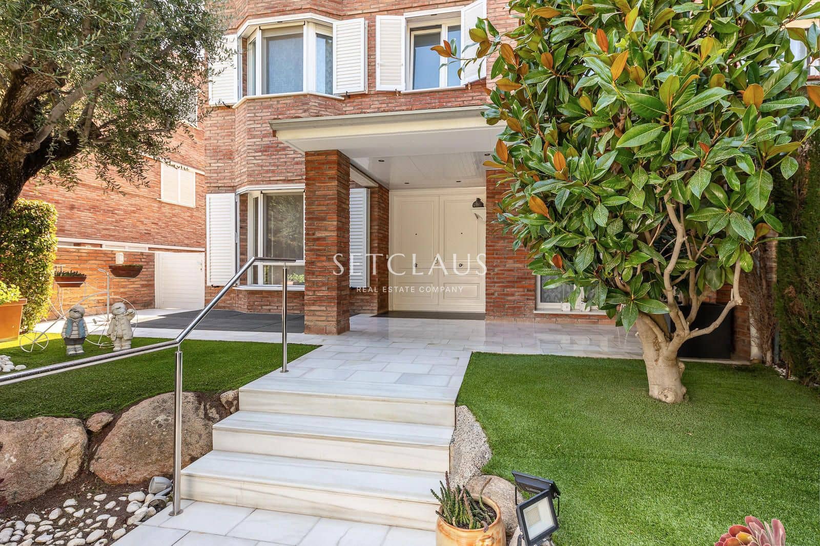 5 soveværelse Villa til salg i Alella med swimmingpool garage - € 1.690.000 (Ref: 8499507)