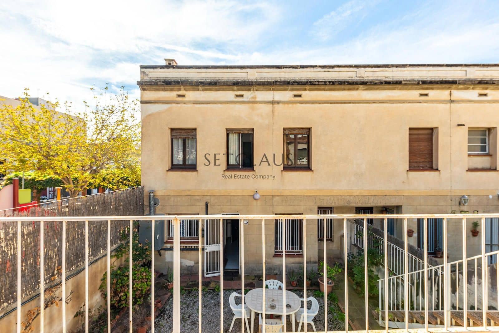 8 soveværelse Villa til salg i El Masnou - € 690.000 (Ref: 8506261)