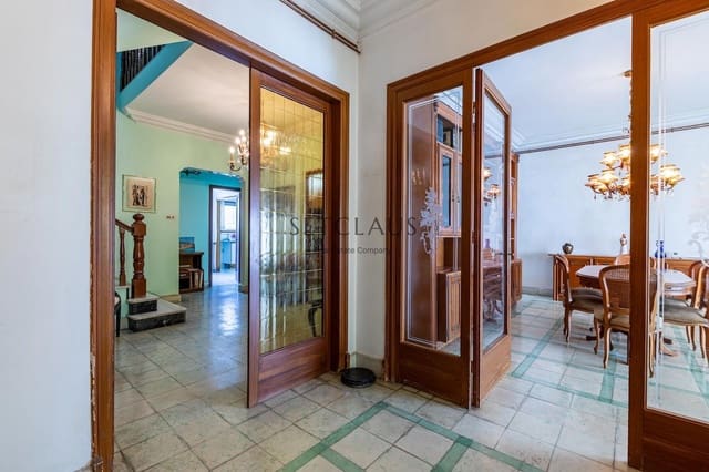 8 soveværelse Villa til salg i El Masnou - € 690.000 (Ref: 8506261)