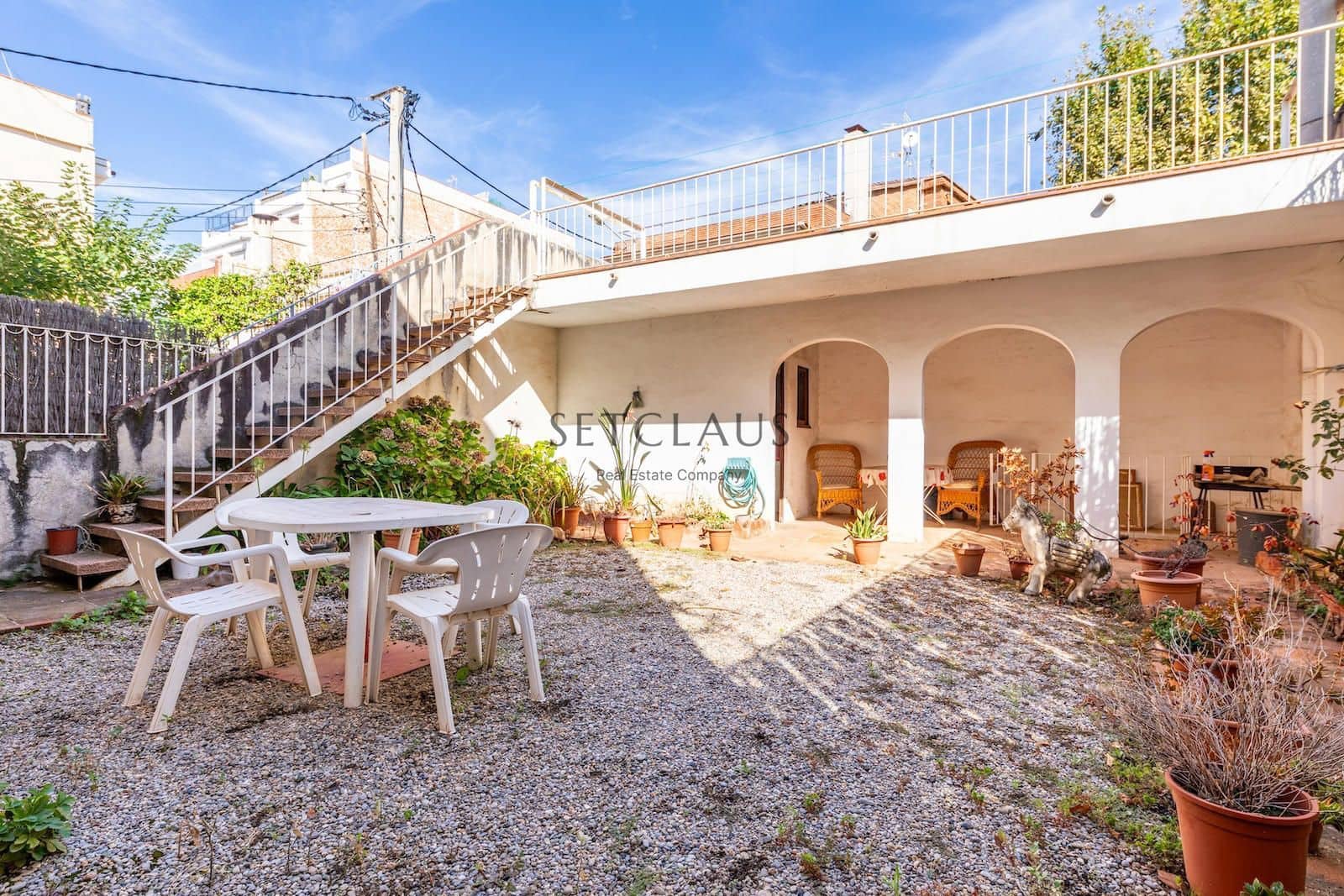 8 soveværelse Villa til salg i El Masnou - € 690.000 (Ref: 8506261)