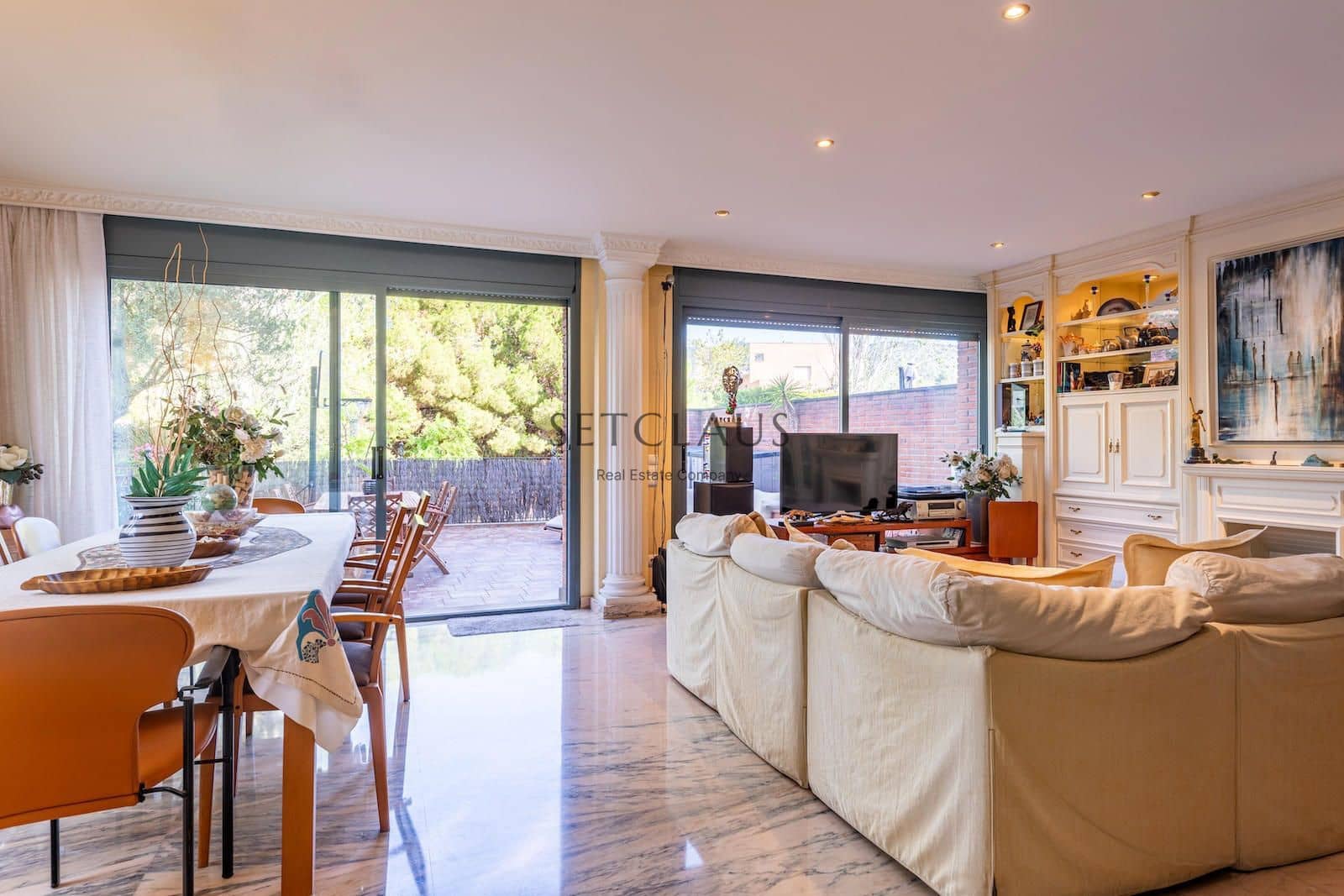 5 soverom Villa til salgs i Tiana med svømmebasseng garasje - € 850 000 (Ref: 8548706)