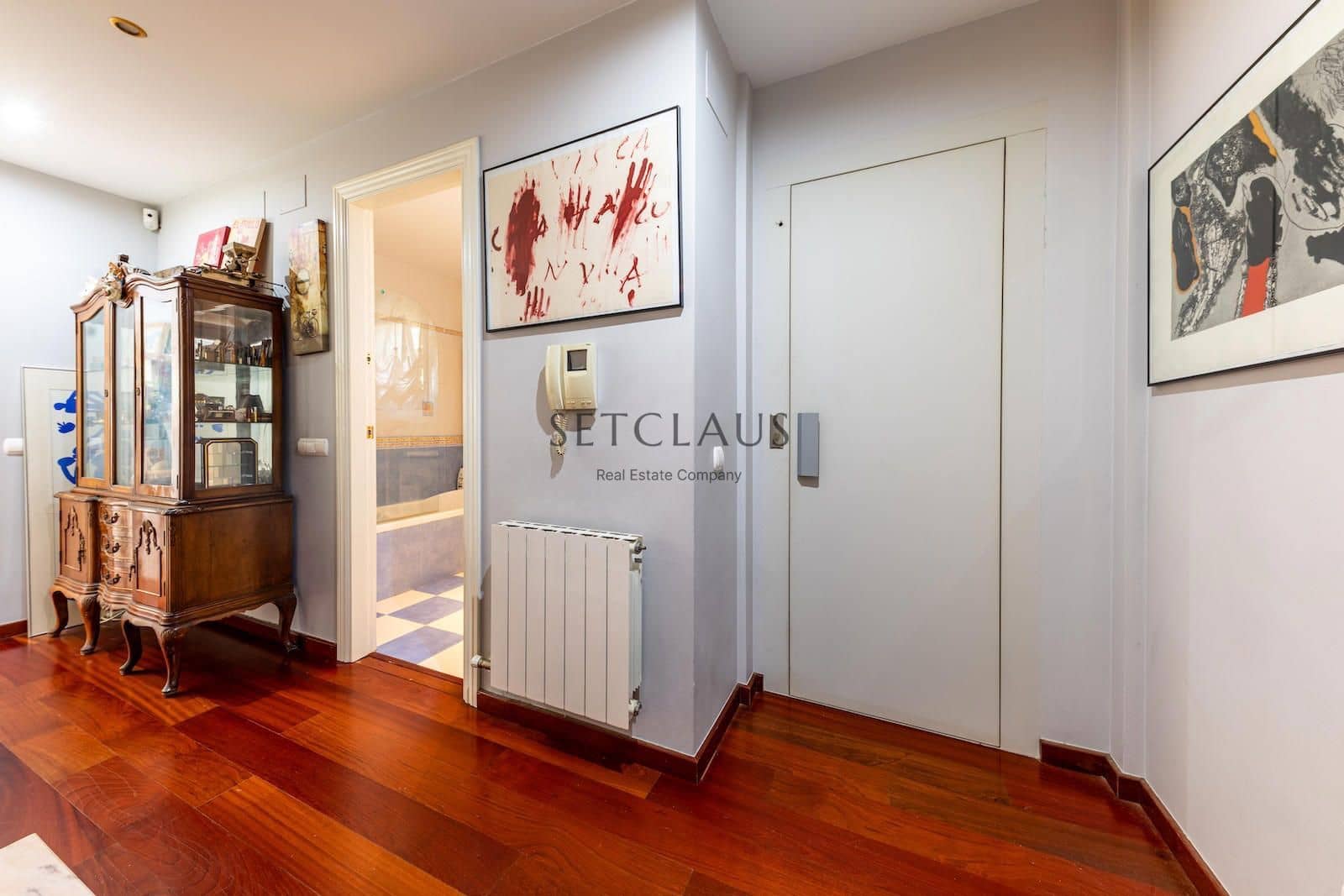 5 soverom Villa til salgs i Tiana med svømmebasseng garasje - € 850 000 (Ref: 8548706)