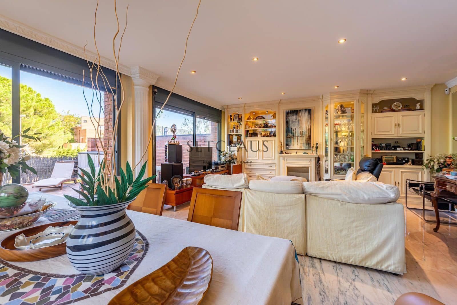 5 soverom Villa til salgs i Tiana med svømmebasseng garasje - € 850 000 (Ref: 8548706)