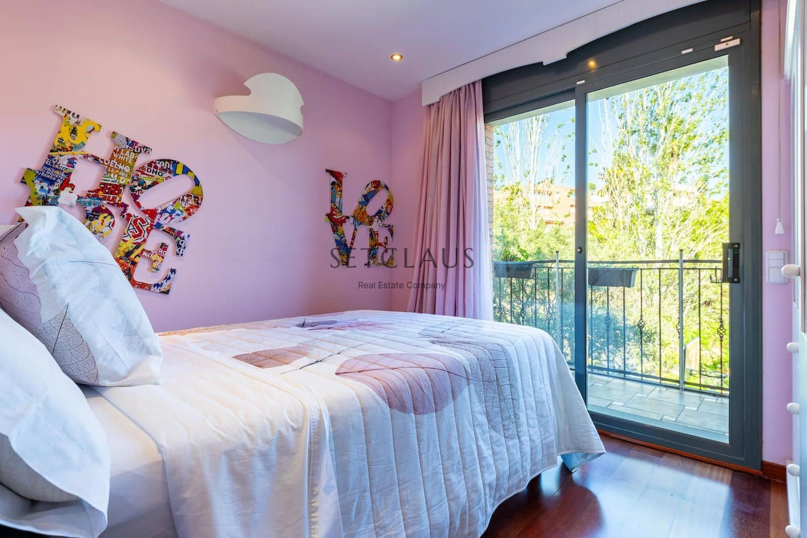 5 soverom Villa til salgs i Tiana med svømmebasseng garasje - € 850 000 (Ref: 8548706)