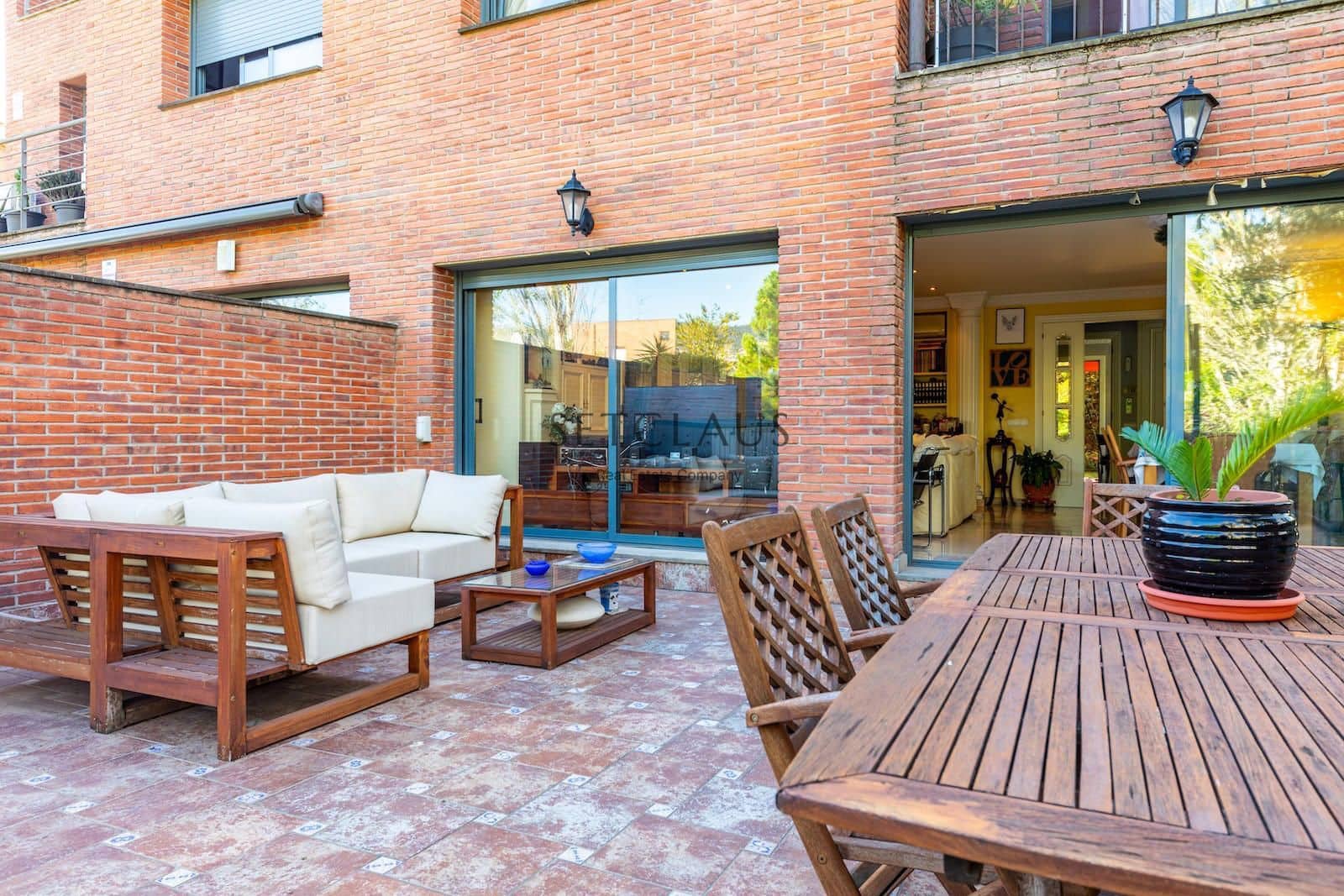 5 soverom Villa til salgs i Tiana med svømmebasseng garasje - € 850 000 (Ref: 8548706)