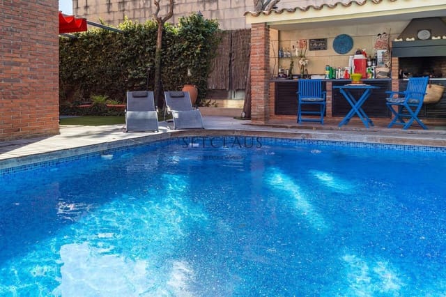 5 soveværelse Villa til salg i Tiana med swimmingpool garage - € 850.000 (Ref: 8548706)