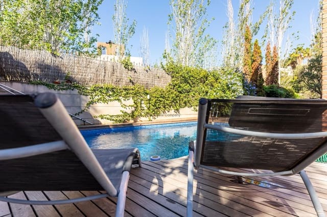 5 soveværelse Villa til salg i Tiana med swimmingpool garage - € 850.000 (Ref: 8548706)