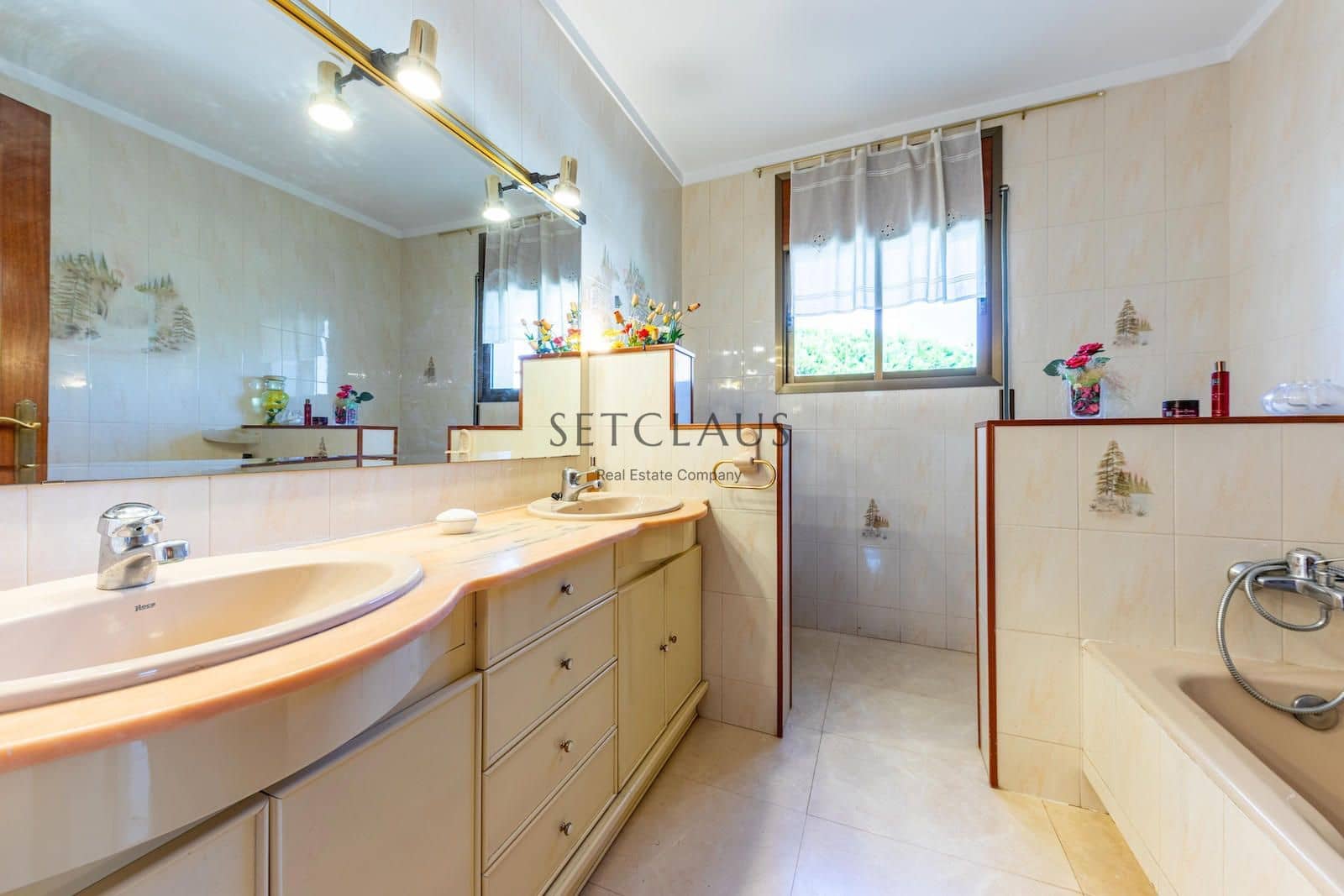 4 sypialnia Willa na sprzedaż w Teia z basenem garażem - 828 000 € (Ref: 8550314)