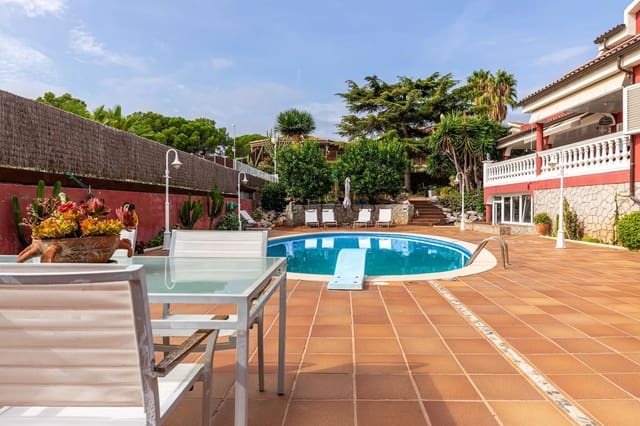 6 soverom Villa til salgs i Alella med svømmebasseng garasje - € 2 200 000 (Ref: 8571166)