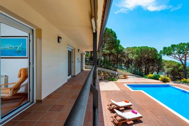 5 soveværelse Villa til salg i Cabrera de Mar med swimmingpool garage - € 1.050.000 (Ref: 8620562)