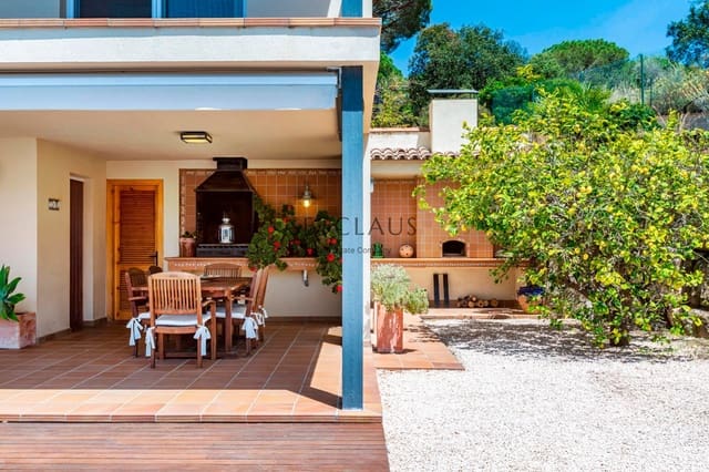 5 soveværelse Villa til salg i Cabrera de Mar med swimmingpool garage - € 1.050.000 (Ref: 8620562)